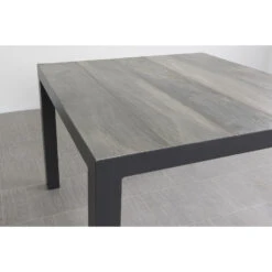 VDG Kings Tuintafel 100x100 Cm. - Antraciet - Houtlook -Tuinmeubelwinkel 1000074469 0102